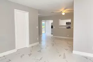 175 SE 27th Pl, Boynton Beach, FL 33435 - Photo 9