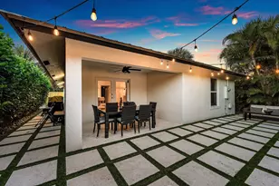 248 NE 9th St, Delray Beach, FL 33444 - Photo 31