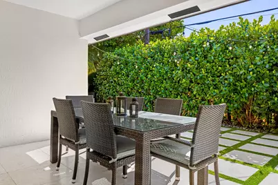 248 NE 9th Street, Delray Beach, FL 33444 - Photo 23