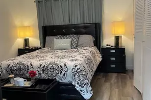 2546 Dudley Dr E, West Palm Beach, FL 33415 - Photo 5