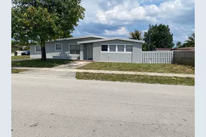 200 NE 43rd Street, Deerfield Beach, FL 33064 - Photo 13