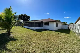 1289 Pinetta Cir, Wellington, FL 33414 - Photo 27