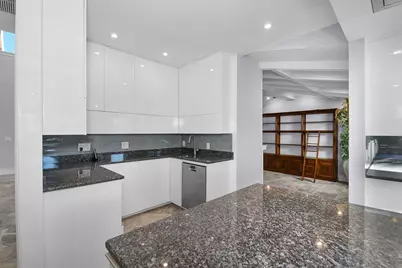 123 Olympus Way, Jupiter, FL 33477 - Photo 13