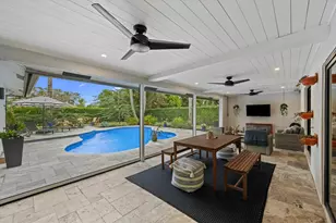 15855 Meadow Wood Dr, Wellington, FL 33414 - Photo 31