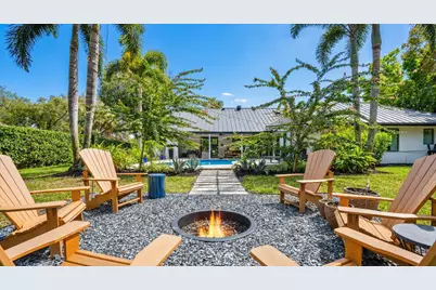 15855 Meadow Wood Drive, Wellington, FL 33414 - Photo 37