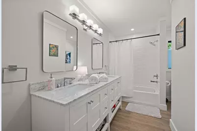 15855 Meadow Wood Drive, Wellington, FL 33414 - Photo 27