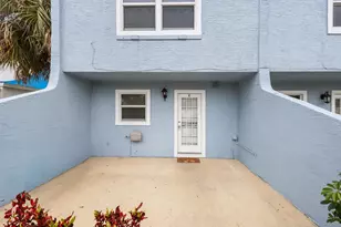 914 Shorewinds Dr, Fort Pierce, FL 34949 - Photo 37