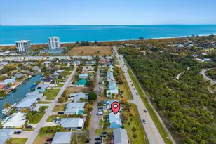 914 Shorewinds Dr, Fort Pierce, FL 34949 - Photo 31