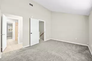 914 Shorewinds Dr, Fort Pierce, FL 34949 - Photo 19