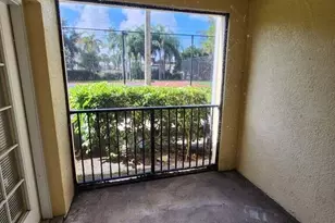 104 SW Peacock Blvd, Port Saint Lucie, FL 34986 - Photo 11