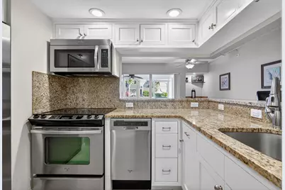 1605 S US Highway 1 #M2-108, Jupiter, FL 33477 - Photo 17