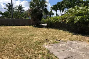 715 S J St, Lake Worth Beach, FL 33460 - Photo 5