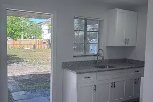 715 S J St, Lake Worth Beach, FL 33460 - Photo 3