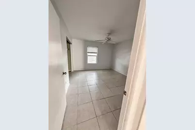 410 SW Kentwood Road, Port Saint Lucie, FL 34953 - Photo 11