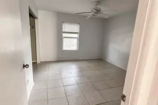 410 SW Kentwood Rd, Port Saint Lucie, FL 34953 - Photo 11