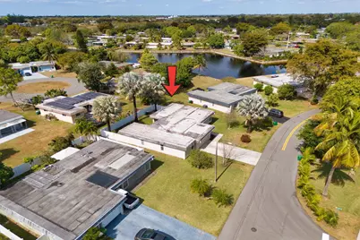 6307 NW 71 St Avenue, Tamarac, FL 33321 - Photo 37