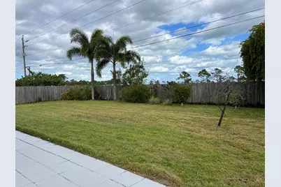 1561 SE Appamattox Terrace, Port Saint Lucie, FL 34952 - Photo 9