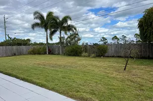 1561 SE Appamattox Terrace, Port Saint Lucie, FL 34952 - Photo 9