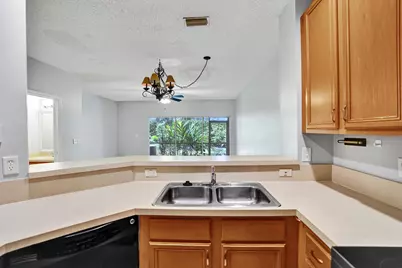 4827 Palmbrooke Circle W, West Palm Beach, FL 33417 - Photo 11