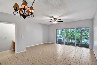 4827 Palmbrooke Circle W, West Palm Beach, FL 33417 - Photo 15