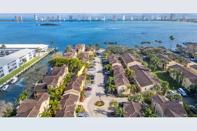 1135 Lake Shore Drive #206, Lake Park, FL 33403 - Photo 3