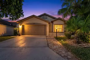 13011 Blue Lake Dr, Wellington, FL 33414 - Photo 11