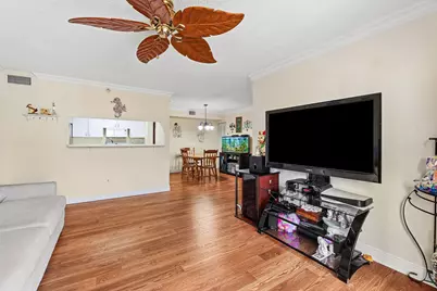 117 Yacht Club Way #206, Hypoluxo, FL 33462 - Photo 5