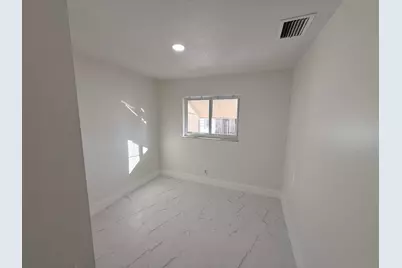 2550 Lakehaven Road, West Palm Beach, FL 33415 - Photo 17