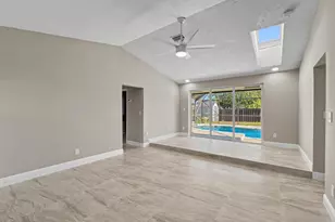 12129 Stratford St, Wellington, FL 33414 - Photo 29