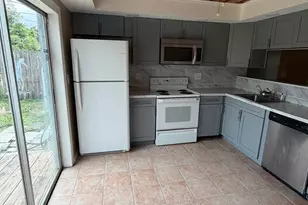 5601 Pierce St, Hollywood, FL 33021 - Photo 1