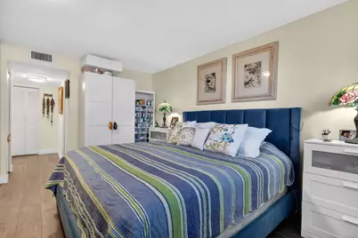 10 Colonial Club Drive #305, Boynton Beach, FL 33435 - Photo 19