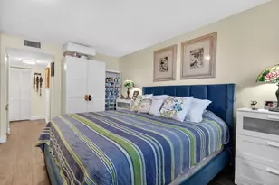 10 Colonial Club Dr, Boynton Beach, FL 33435 - Photo 17