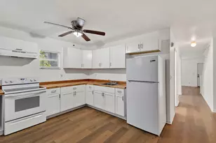 635 6th St, West Palm Beach, FL 33401 - Photo 1