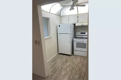 K Fanshaw #429, Boca Raton, FL 33434 - Photo 3