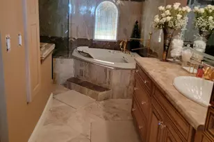 7485 Glendevon Ln, Delray Beach, FL 33446 - Photo 9