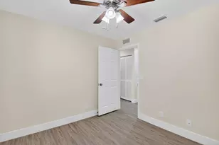 4801 N Wickham Cir, Delray Beach, FL 33445 - Photo 33