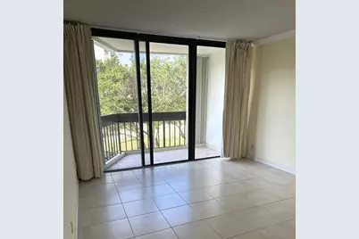 2000 Presidential Way #306, West Palm Beach, FL 33401 - Photo 7