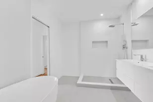 300 S Australian Ave, West Palm Beach, FL 33401 - Photo 23