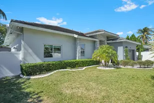 875 SE 13th Ave, Deerfield Beach, FL 33441 - Photo 15