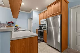 11999 Sturbridge Ln, Wellington, FL 33414 - Photo 9