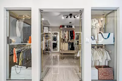 10710 Boca Woods Lane, Boca Raton, FL 33428 - Photo 11