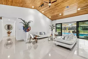 10710 Boca Woods Ln, Boca Raton, FL 33428 - Photo 3