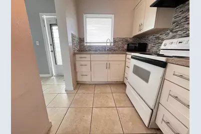 1251 W River Drive #2, Margate, FL 33063 - Photo 9