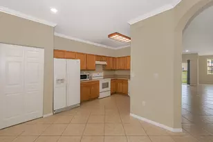 13117 SW 44th St, Miramar, FL 33027 - Photo 9