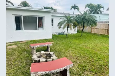 640 Oak Street, Boynton Beach, FL 33435 - Photo 3