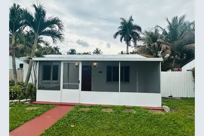 640 Oak Street, Boynton Beach, FL 33435 - Photo 1
