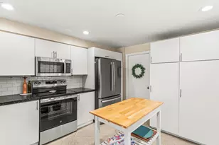 710 Sorrento Dr, Weston, FL 33326 - Photo 11