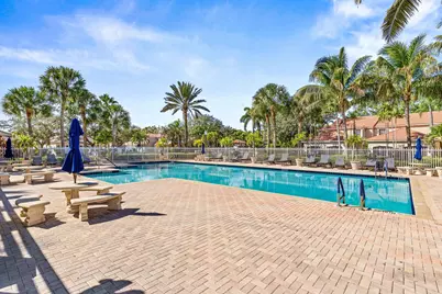 710 Sorrento Drive, Weston, FL 33326 - Photo 37