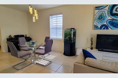 10902 W 33rd Way, Hialeah, FL 33018 - Photo 79