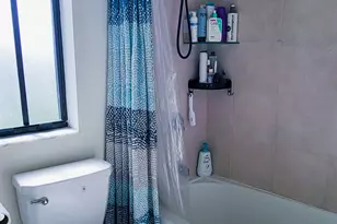 10902 W 33rd Way, Hialeah, FL 33018 - Photo 47